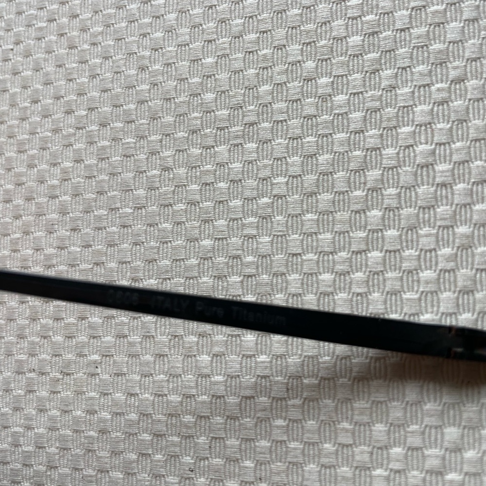 Black Rectangular Glasses - image 5